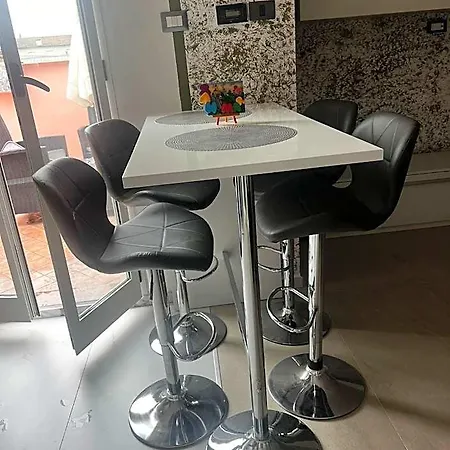 La Nuova Casa Apartahotel