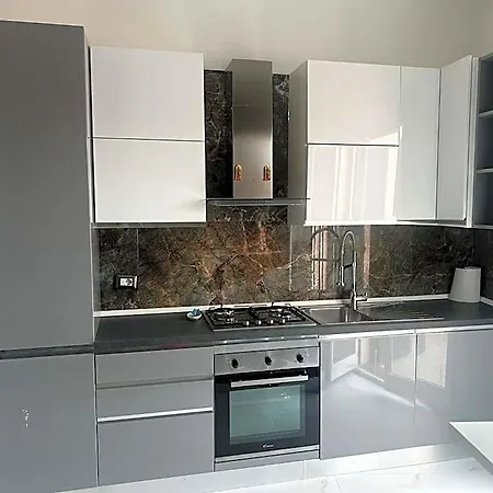 La Nuova Casa Apartahotel Rávena